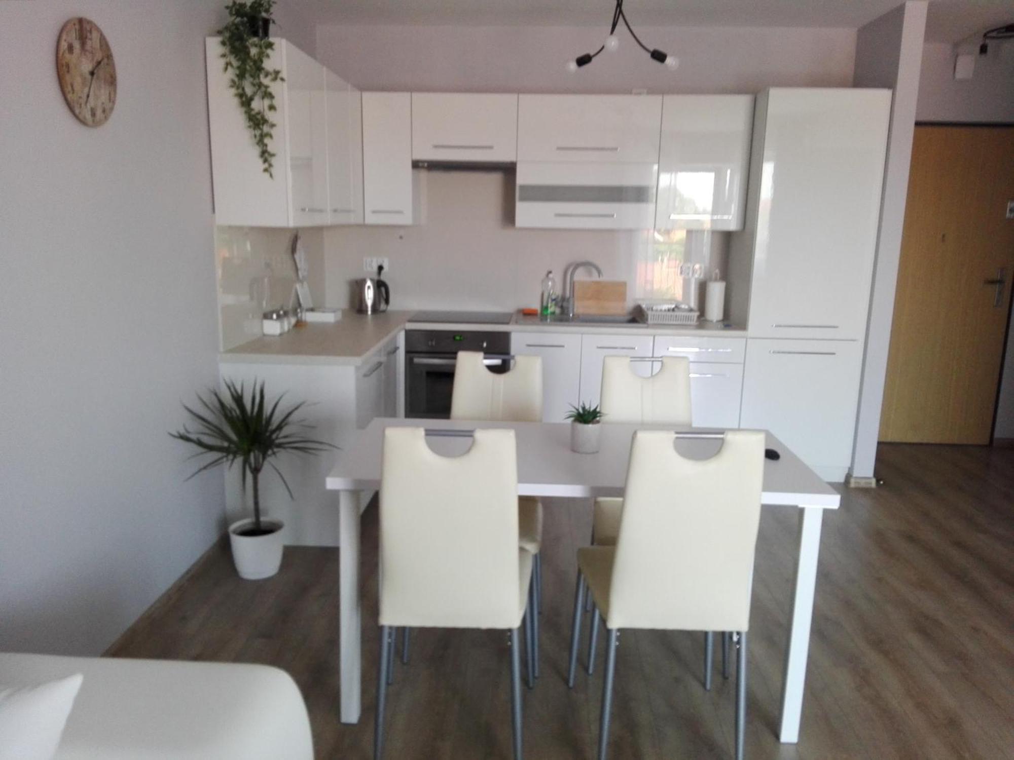 Apartament Marzenie 9 - Opole Apartman Kültér fotó